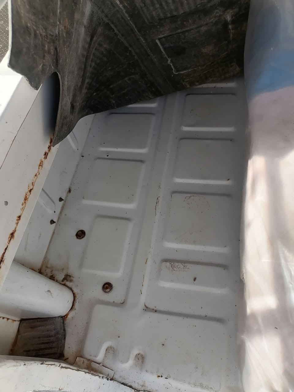 موديل 19 للبيع رقم انكليزي وسنويه مداور ثانى يوم سعر3ونص***********
