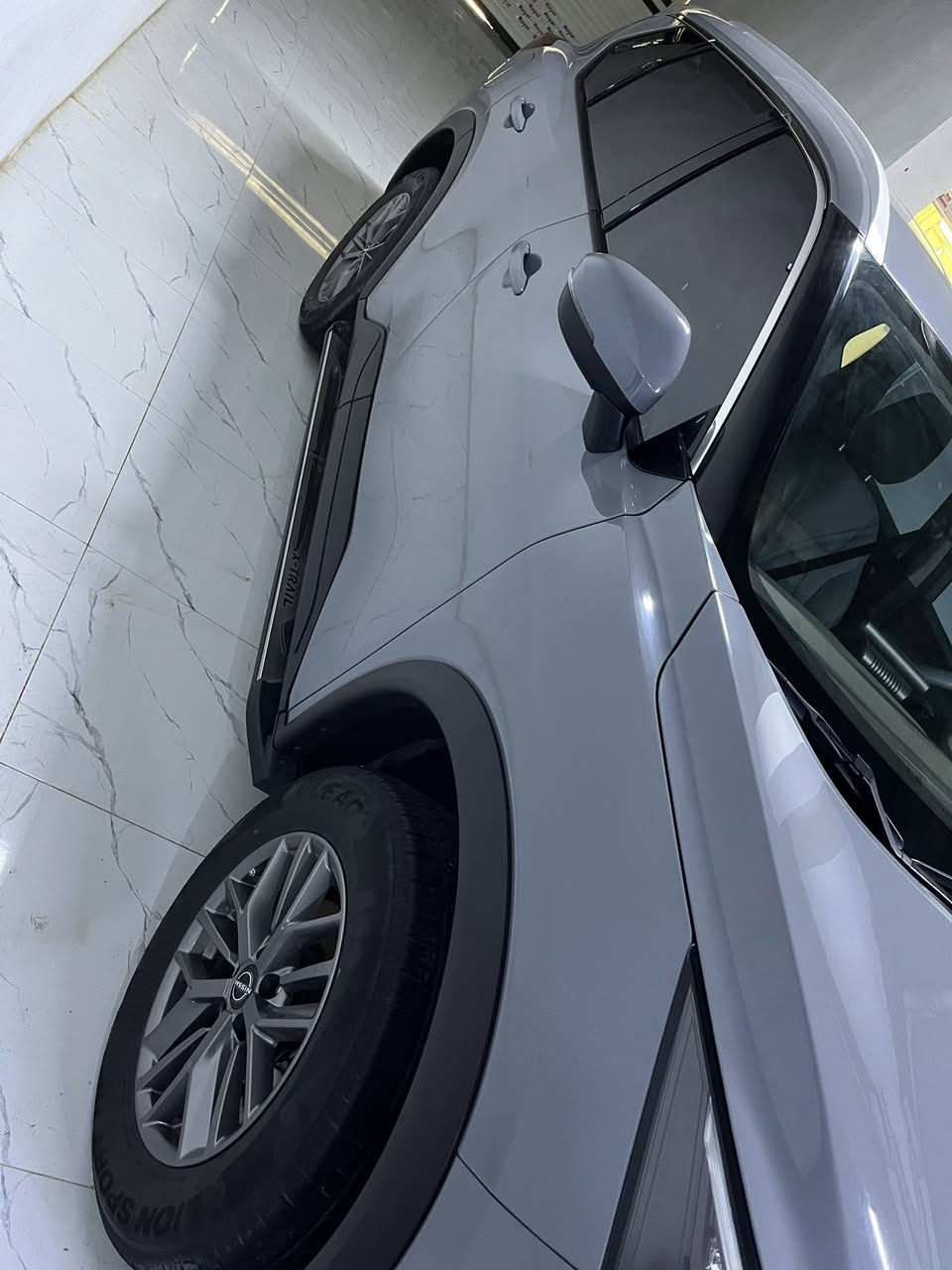 نیسان اکسترایل مۆدیل 2023 ناو کرئمی دەبل اکسل ٧ نەفەری سەنەوی هزی نوئیە شوخت وتەحدیل وبۆیاخ بەشەرت64کم رۆشتوەمەکینەوگئیر بەشەرت زۆر خاوینە هموشتئك بەشەرت نرخی(240)$ژمارە مۆبایل ***********
