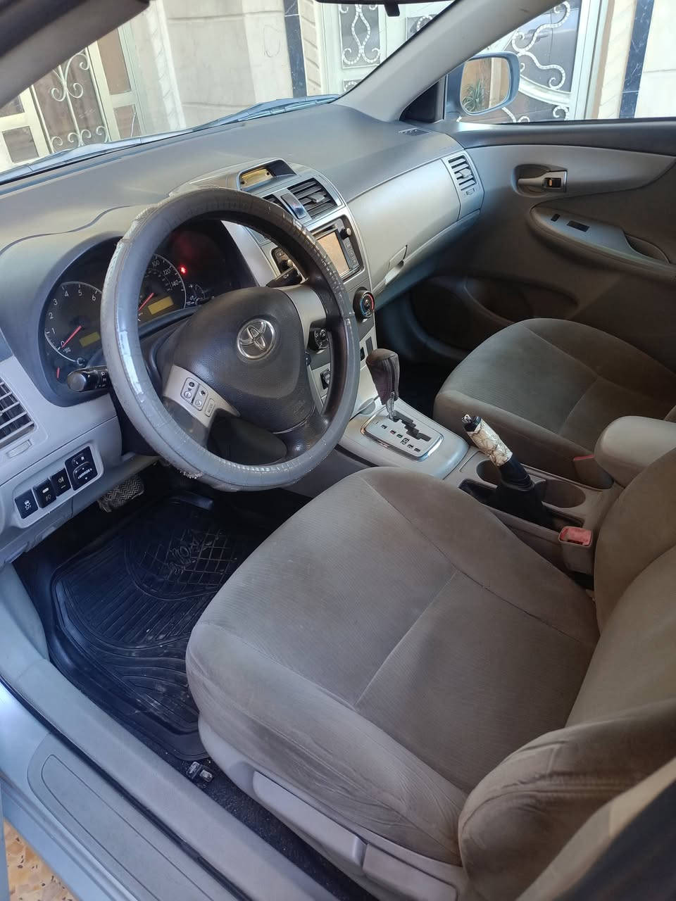 السلام عليكم كورلا 13 امريكي داخلة كلين والعراق مبدل فقط جاملغ امامي وصبغ قليل بالتكمة الخلفية مكفولة محرك وكير وتايرات بيها نواقص بسيطة بجم كبس بدون ايرباك السعر 125 و بيها مجال الشعلة ***********
