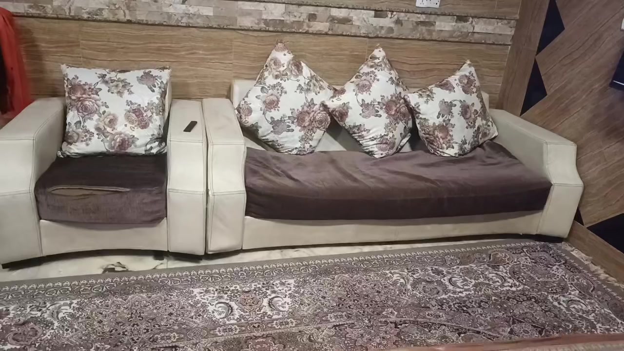 للبيع قبفات باله زان  قويات كلش عنوان بلديات  سعر ١٥٠ قفل رقم تلفون ***********
