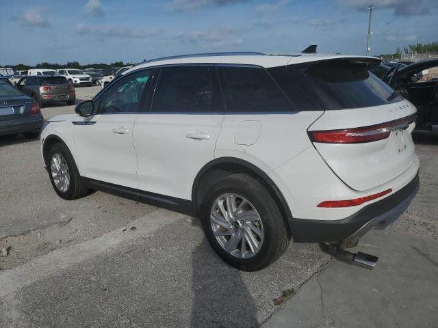 السلام عليكم للبيع فقط لنكولن كورسير موديل 2022 حادثها كما موضح بل صور باب وجاملغ ماشيه 17 الف حجم المحرك 2000 تيربو رقم اربيل السعر 210 مكاني زيونه شارع الربيعي 
*********** بغداد, العراق
