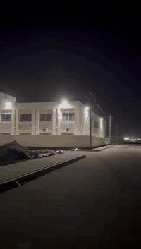 قطعه للبيع طابو صرف🔴

الشراكية الثالثة قرب المدارس الصينية🏫

المساحة📐(200) متر 

متوفر بيهة كافة الخدمات✨

السعر💰 (55) مليون قفل

للاستفسار خاص او واتساب 📲***********
