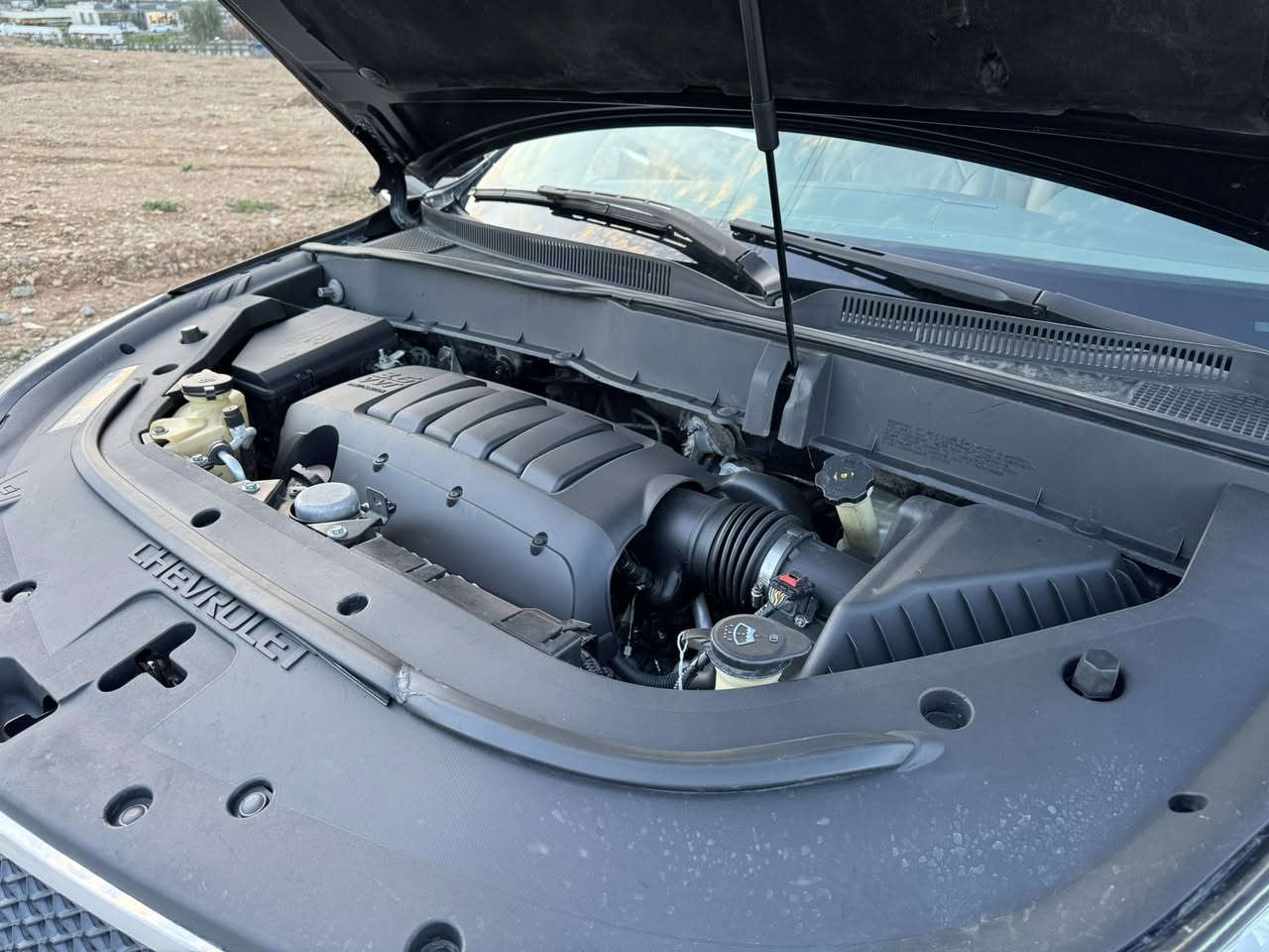 شوفليت. تراڤيس موديل ٢٠١٢ خليجي. فول قبات مواسفات
محريك ٦سلندر حجم ٣٦٠٠
سياره دعمي بل دعمي مابي قطره صبغ 
گير محريك مابي ايي خلل. تبريد  تتفيئه كوله شغال 
فور ويل دفع روباعي. 
٧راكب 
تبريد ٣قطعه 
بانوراما صلايت 
هم بيهه ٢ شاشه واحيد ديڤيدي يمل سقف سياره داكل واحيد. كاميرا خلفي 
ديڤيدي سيدي 
سوكان ڤوليوم تحديد   سورعه  ئوتو ماتيك  
كوشن هيته ر كوشن كهربائي كوشن جلد 
سندوق جگ 
سبير مانازل 
سنويه جديد بئيسمي نفس يوم احول بئيسمك تريد هم وكاله   حاظر جديد حتي ٢٠٢٨ شهر ٦ 
موكان سياره سليمانيه. 
رقم موبايل ***********
سعر ١٢٧$
