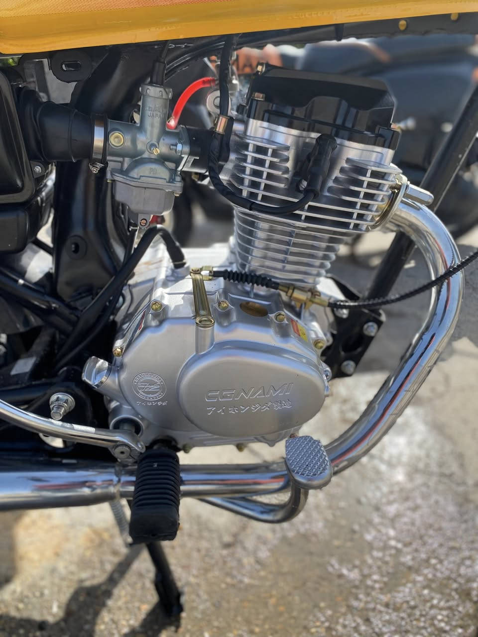 ماطور تعميرر ٢٦ كامل بدون نقص بعده ع سحك صارله يومين سعره ٧٠٠. الرقم ***********
