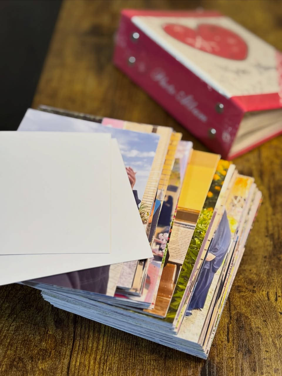 طباعة صور ❤️🎞️✨
عرض * بسعر 20 الف *
طباعة 100 صورة قياس 10.15 
+ البوم صغير ياخذ 100 صوره قياس 10.15


**إذا كنت صاحب هذا الإعلان وتريد حذفه لأي سبب، رجاءا أرسل رسالة إلى الدعم الفني**