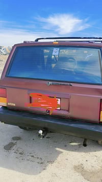 جيب شيروكي • ١٩٩٢ • رقم كربلاء