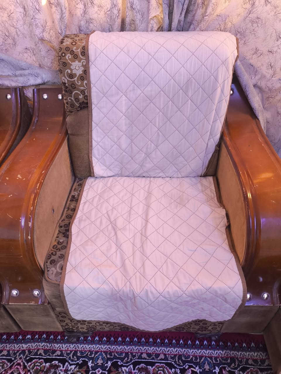 تخم للبيع 10مقاعد  بغداد ناحيه رشيد ***********
