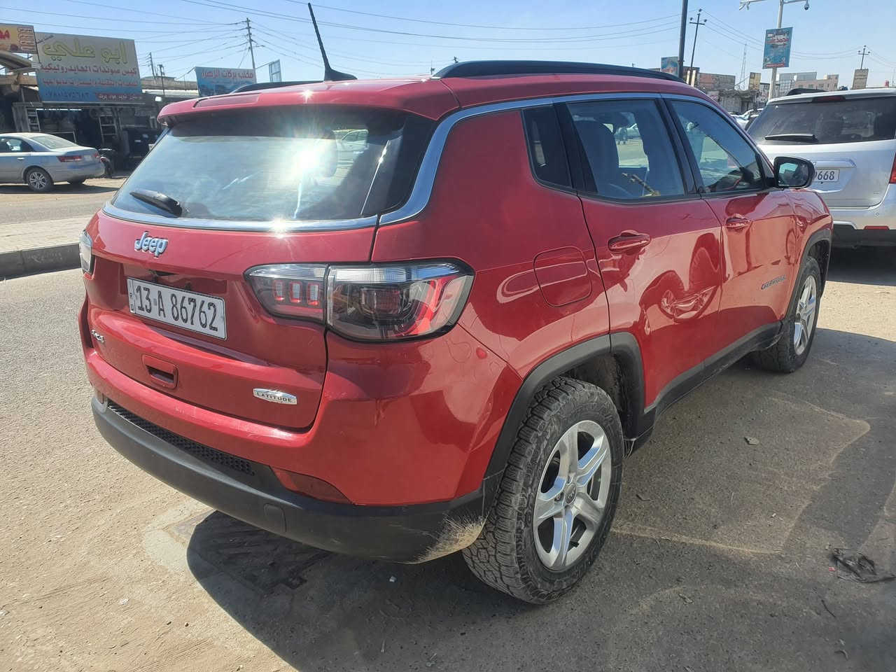 جيب كومباس ٢٠٢٣ محرك ٢٠٠٠ تيربو
فول مواصفات عدا الفتحة 
السيارة ماشية ٢٦ الف كلم
مكفول من التبديل والصبغ فقط الدعامية الامامية 
بسعر مناسب جدا 
للتواصل ***********
