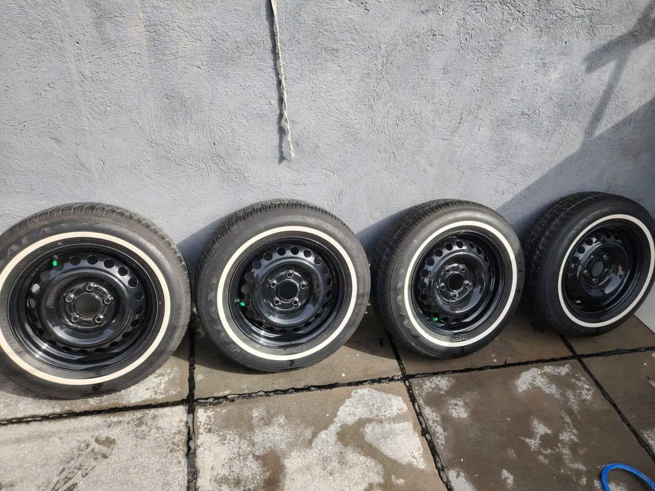 تاير او يل جدد حجم 185/65/15
النترا فورتي للبيع 250 قفل  ‏‪‏‪***********‬‏
