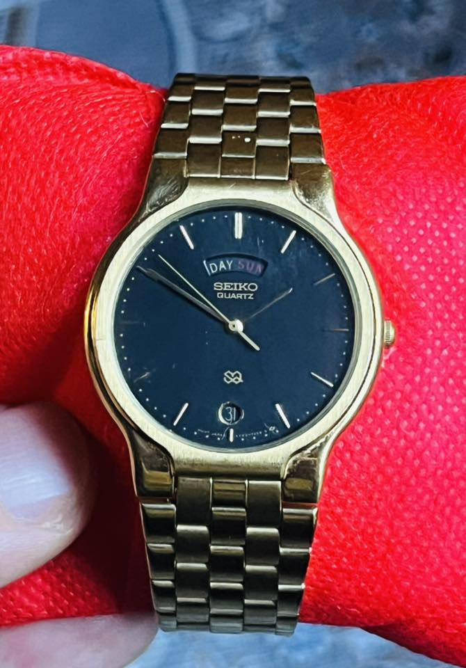 السلام عليكم
سايكو كوارتز 
ياباني اصلي 
نوادر 
السعر ١٢٥ الف


**إذا كنت صاحب هذا الإعلان وتريد حذفه لأي سبب، رجاءا أرسل رسالة إلى الدعم الفني**