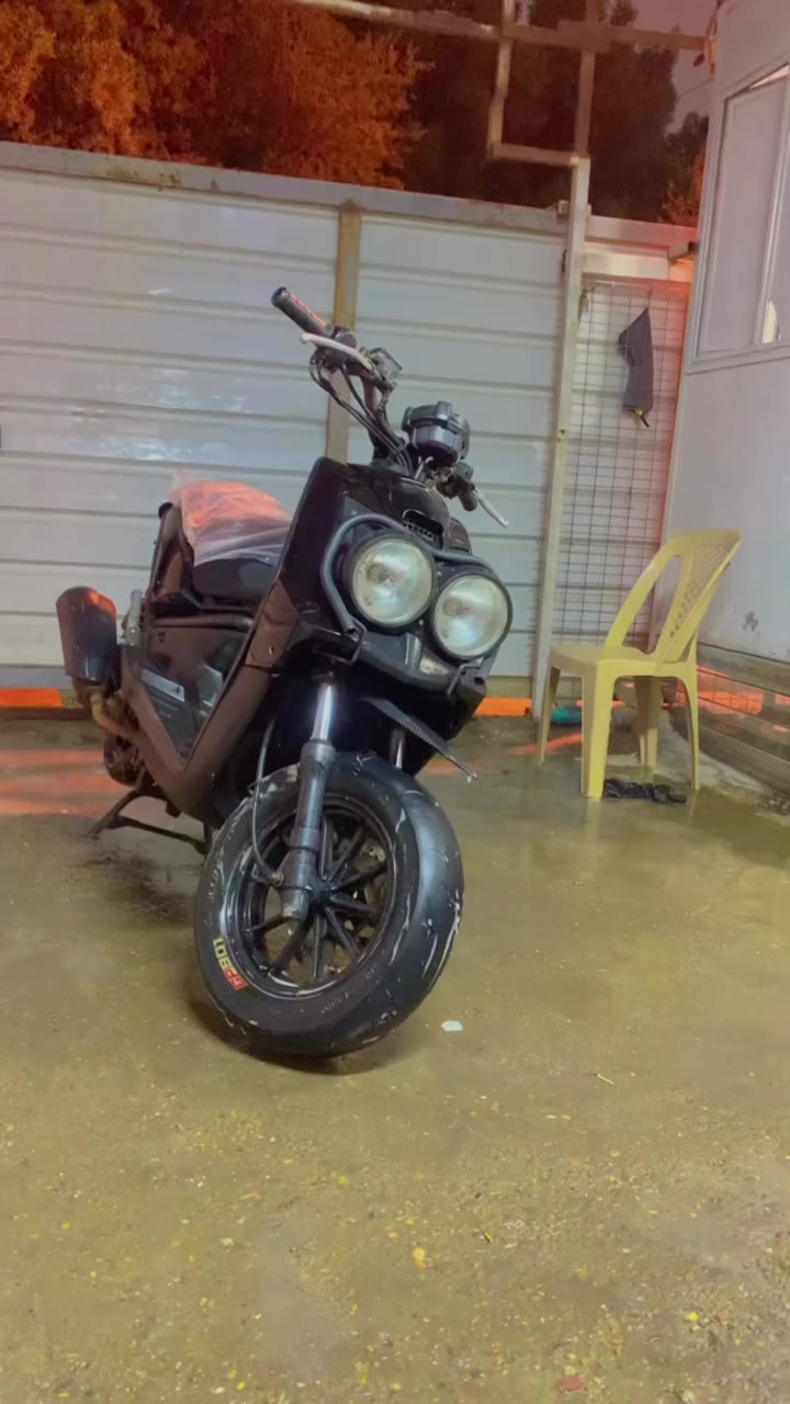 ‏السلام عليكم❤️ دراجة سكنس الجبلي أم عيون للبيع النظافة 90% دراجة نظيفة محلك برغي ما مفت بي السعر على الرقم والرقم بس￼ واتساب ￼*********** المكان حي العامل ￼
