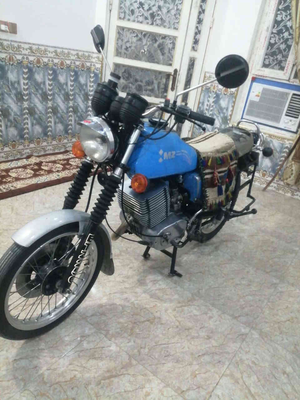 حياكم الله 82للبيع رقم صدامي مااندل رعيها لمانيه صبق ابلادي كصه 5 لحيم بل خشم مكينه خير من الله دراجه حلوه 
بسعر 2750 اوبيها مجال *********** مكان ديالى بلدروز
