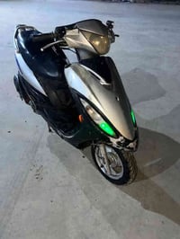 جي فور للبيع  كهربائيات كلها شغاله نكره سلف وهندر  مكينه مامفتوحه شلعه...