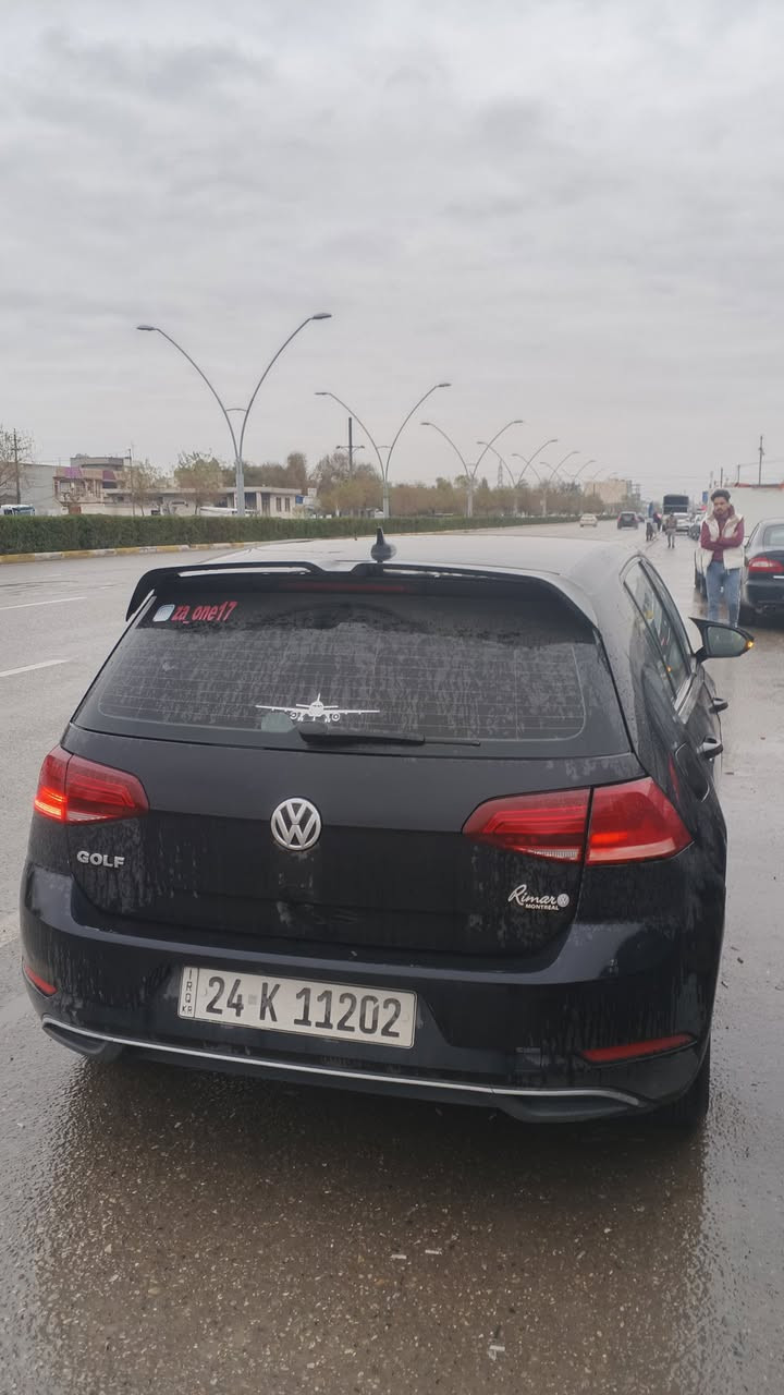 كولف Tsi موديل 2021 للبيع
محرك 1400 تيربو 
كير اوتو ماتيك 
حدثهة قطعتين بنيد وجاملغ يسرة 
السيارة عملية كلش وبصرف البانزين كلش حلوة 
مابيهة اي مشكلة غير نواعم بالبدي شغلات كلش بسيطة 
كير مكينة مكفولات من اي مشكلة بعدهن على وضع الشركة 
اشاير بالمري 
لايت زنون العالي 
تدفئة تبريد ولا غلطة 
سيارة بالمعدل مرتبة 
وشلعة بعد ارتب 
رقمهة دهوك بأسمي 
رايدهة ب110$ قفلهة مكاني بغداد 
للاستفسار *********** واتساب او اتصال او خاص
