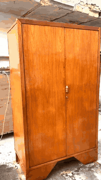 كنتور خشب صاج عراقي تسكام نضيف وسعره بلاش مصبوغ وملمع وجاهز مكاني بالقاسم ***********
