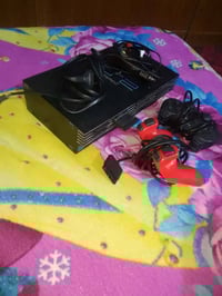 ابلي 2 اصلي للبيع غراضه كامله حته السعر 40 وبي مجال قليل