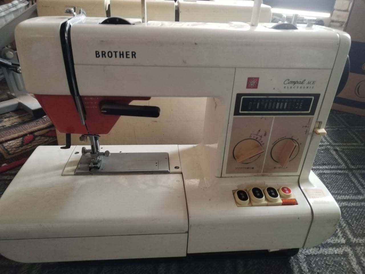 جوله ٢٥  والمكينه 30


**إذا كنت صاحب هذا الإعلان وتريد حذفه لأي سبب، رجاءا أرسل رسالة إلى الدعم الفني**