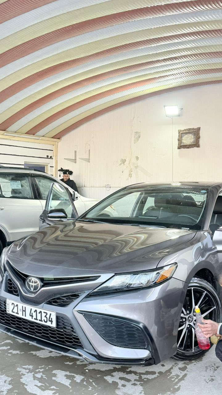 سلام عليكم... تحياتي للجميع.
♦️Toyota_Camry_SE_ 2024♦️  

         ♦️تيوتا_كامري-2024-SE♦️

             بجم كبس 

موديل 2024

الفئه  SE 

محرك 2500 

رادار امامي توقف ذاتي +تحديد مسار

رادار خلفي توقف ذاتي  

رادار جانبي +نقاط عمياء جانبي

كامره خلفيه 

كشن سائق كهربائي  

كشنات نص جلد

شاشه  مسجل كبيره XM

أشاير مري جانبي   

فول تحكم استيرن

كروس سرعه (بثبت سرعه)

 ثلاث انظمه قياده (عادي +سبورت+ أيكو) 

ويل كروم حجم 18

مانع تزحلق +Abs 

تحكم مري جانبي كهربائي

لايتات فول زينون  

........................................................................رقم سليمانيه دولي   

سعر اتصل او واتساب 

مكان سياره ديالى ..خانقين ..استفسار اكثر اتصل ع رقم ‭0771 600 0830‬
