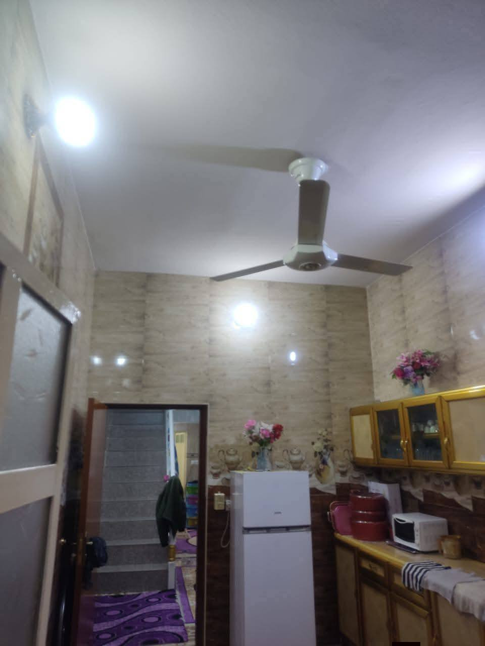 [[بسم الله الرحمن الرحيم]]
    🏡     🏘      🏚 

#يوجد_مشتمل_طابقين_للبيع

#العنوان  الفلوجة 
#المنطقة ضباط الرابعة // قرب شارع 60 

✅المساحة : 150م
⬆️ الوجة : 7.50م
🏞️النزال : 20م

غرف 3 
استقبال 
صالة 
مناور 2
مطبخ
صحيات 3
الارضية كاشي
الجدران سيراميك 
  
                       #بناء 🧱 : طابوك
      
     #شارع 🏞️⬆️⬆️ : 10م نافذ ع شارع 60 كامل الخدمات 

  #السعر_محدد_من_قبل_البائع 
           
        ⚖️⚖️   نوع الملك : طابو صرف تحويل مباشر  🏙 

            #السعر💰💸: 157 مليون وبي مجال 

__________________________________

للأستفسار⛔🖲️ : مراجعة 
🥇#مكتب_الرافدين_للعقار 🥇
العنوان شارع المنجزات تقاطع جامع التقوئ مجاور محطة المتميز المركزية لغسيل السيارات 🚗🚖
__________________________________

#ملاحظة//📋📑 اذا لديك عقار تريد تعرضة للبيع او تريد تشتري عقار قم بمراسلة الصفحة او اتصال على لارقام الموجودة+ واتساب
            
         #للأتصال_او_واتساب 📞  ***********
         #للأتصال_كورك.   📞.      ‏‪***********‬‏

#بيع_وشراء_الدور_السكنية_والزراعية_العقارات_في_مدينة_الفلوجة #مكتب_الرافدين_للعقار_بيع_وشراء_العقارات_بسعر_مناسب
#عقارات_الانبار_الفلوجة
