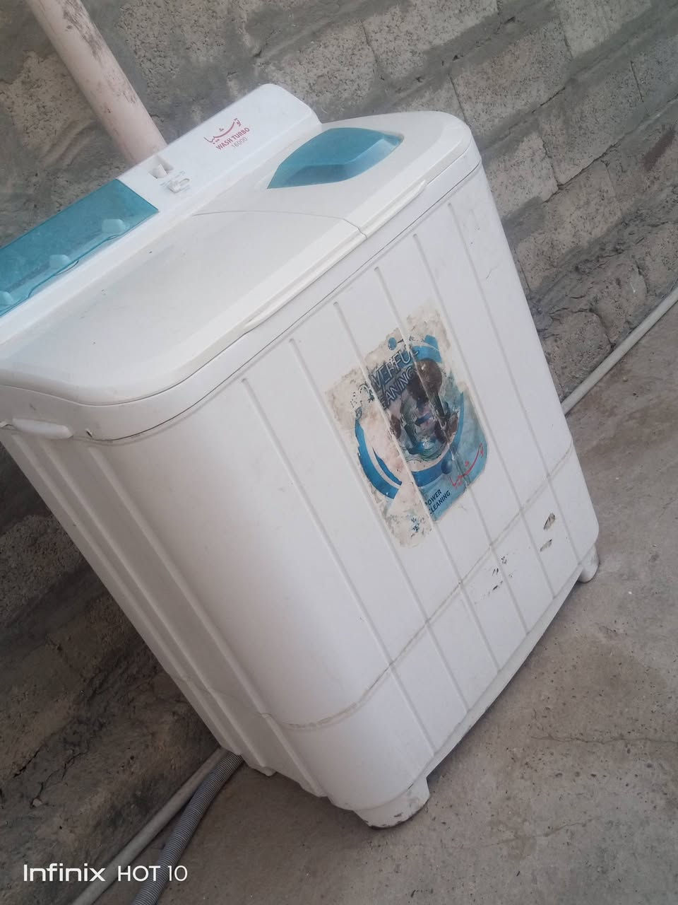 السلام عليكم يوجد غساله نضيفه
وشقاله غسيل وتنشيف 
السعر 55
للاستفسار ***********
 الشركه توشيبا المكان تكريت القادسيه قرى وردي
