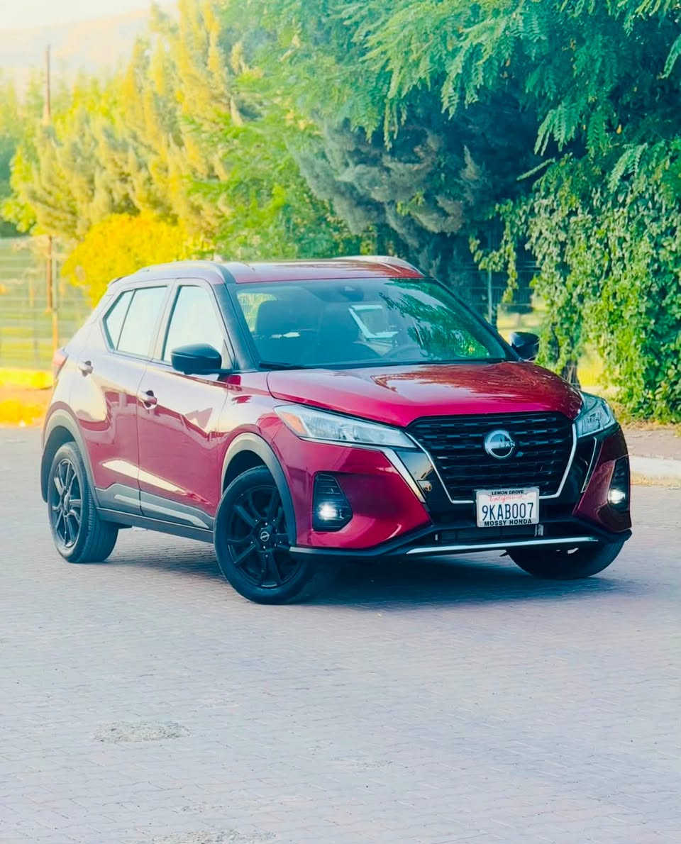 NISSAN  KICKS  SR 2024
موديل 2024
مواصفات : -  SR
بصمة 
بصمة ابواب
بصمة تشغيل
تشغيل عن بعد
اربع كاميرات 📷
شاشة ايباد
بريك بصمة
ئوتو هولد
نقطة عماء
تحديد سرعة
تحديد مسار
اوتو ستار ستوب
رادار امامي
رادار جانبي
رادار خلفي
حساسات جانبي
حساسات خلفي
ستيرن فوليوم
ويل كروم‏
ماشي  :  19 الف ميل 
بدون صبغ بدون تبديل فقط دعامي امامي
بدون دواخل و ارباك ستيرن مرجع بلادي 
صوره حادث موجود بالمنشور
سعر : 138 $ ورقة  ومجال بسيط
عنوان :  📍عقره 
سياره رقم كاتي لازم ترقيم شمالي فقد
رقم تلفون و واتساب ☎️
***********
