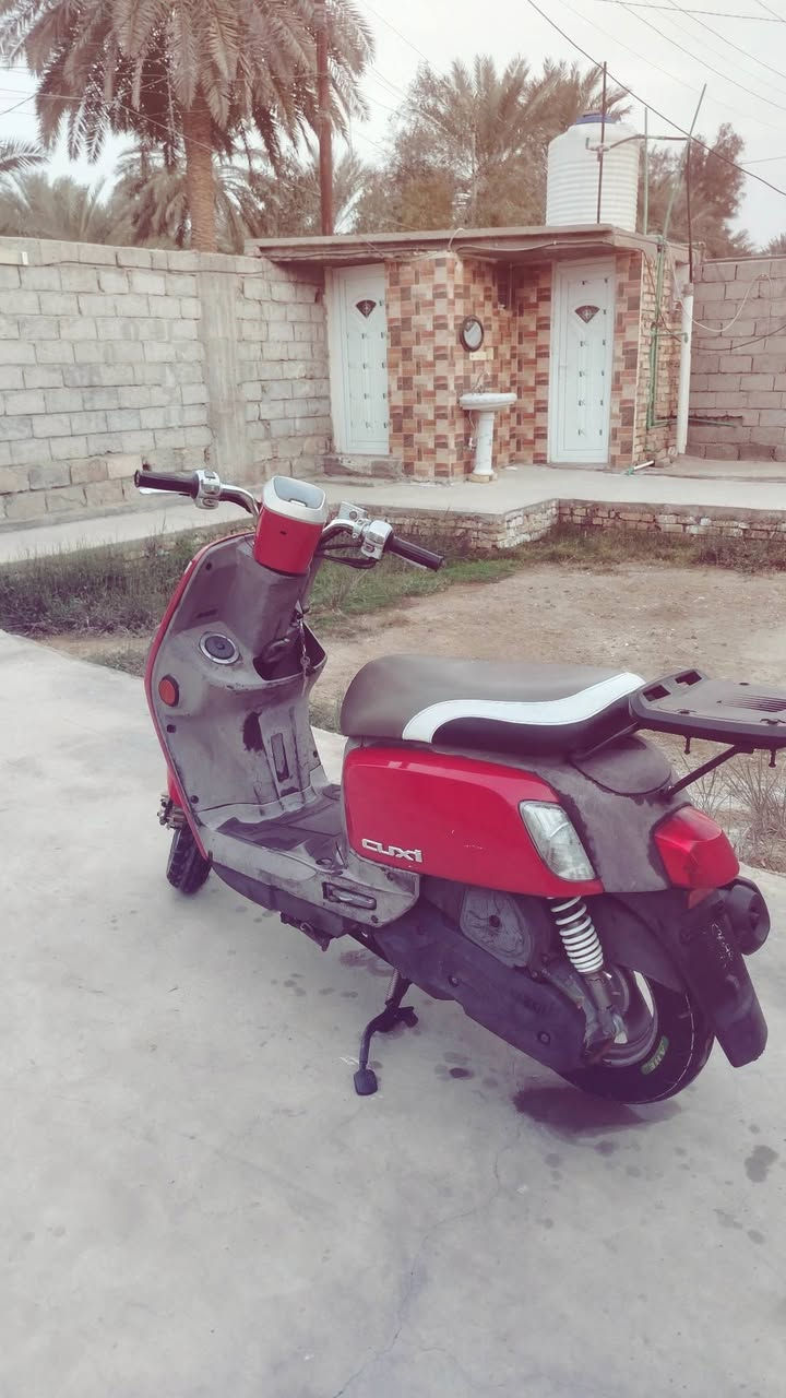 سلام عليكم شباب دراجه للبيع بوليس مديل 13 كفاله عامه مابيه برغي نقص وصل معرض موجود صارله 4 اشهر من طالعه مكانه مسيب ***********
