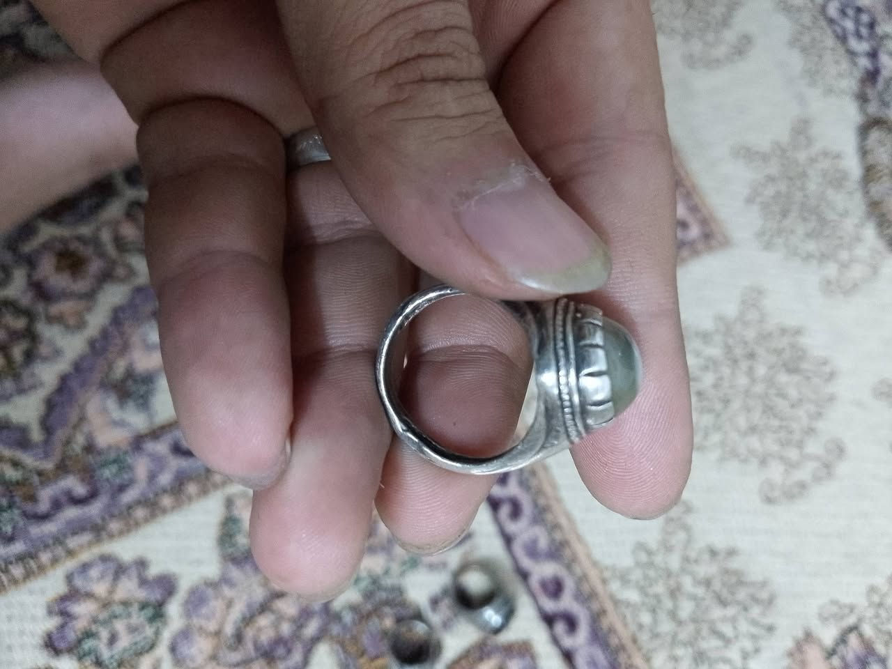 محابس للبيع كلهن  فضه قياساتهن مااعرفهاا
ماعندي توصيل مكاني الحسينيه الراشديه 
***********
