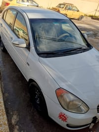 اكسنت للبيع موديل 2011 محرك 16 فول توماتيك مكفوله صبغ وضرر محرك وكير ش...