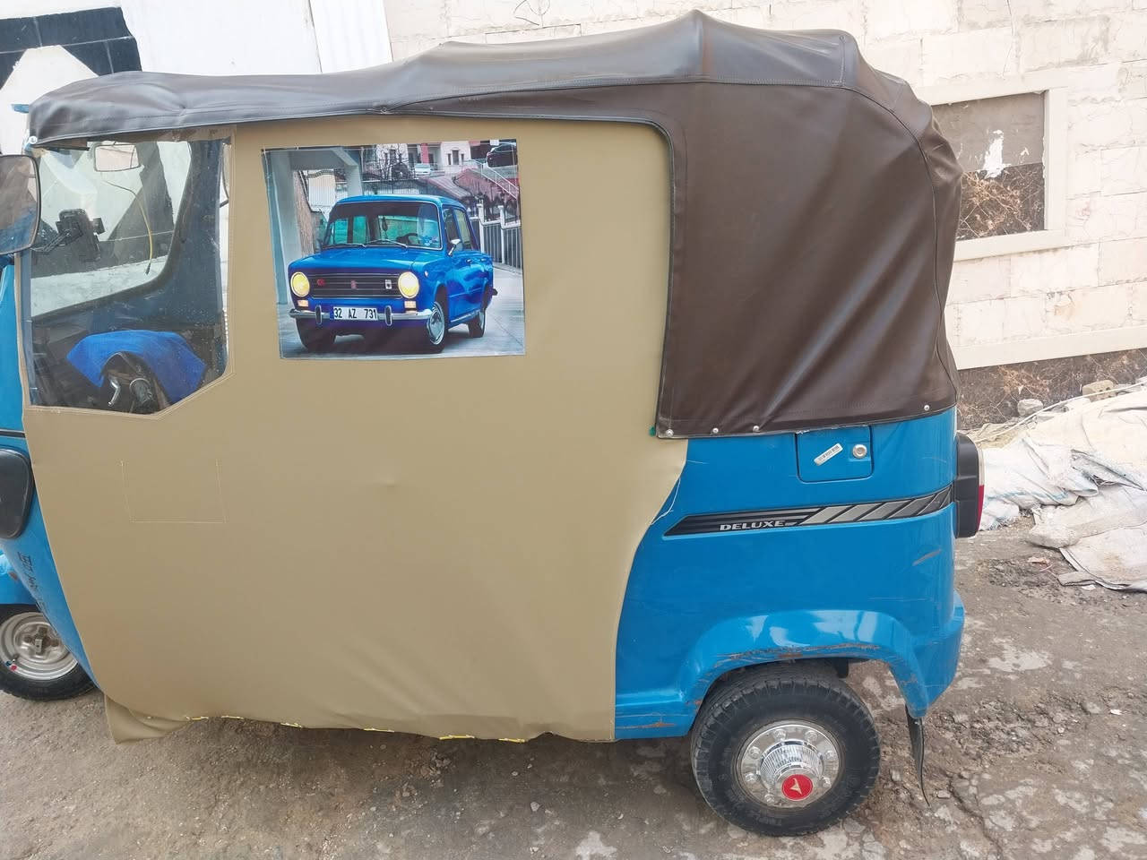 سلام عليكم تكتك للبيع ٢١كامله كبل للشارع ٧وراق سعر ٤وبيه مجال مدينه الصدر ***********تفاصيل داخل المقطع لاتخابرني ودكلي شبيه
