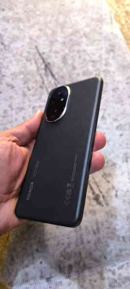 هونر 200 5G ملك التصوير📸 50X نضيف 100٪ مستخدم اسبوع مكفول كامل ملحقات شاحن 100واط معالج سناب دراكن 7جين3 شريحتين اتصال مكان ناصريه مركز *********** سعر 325 ناصرية
