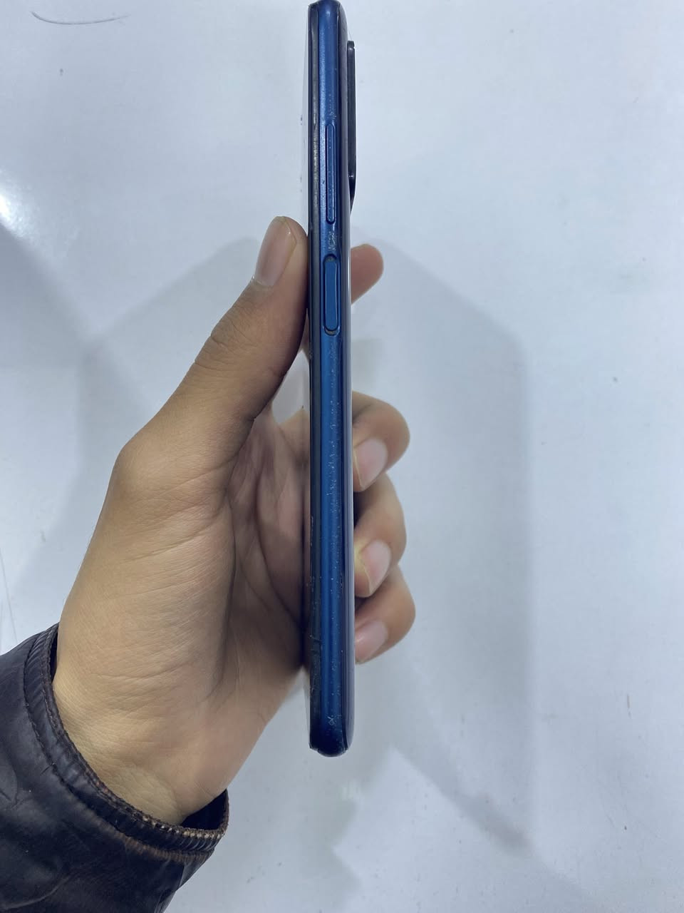 جهاز poco m3 pro 5G
جهاز معروف ماكو داعي للشرح 
ذاكرة 128GB 
بطارية 5000
90 فريم 
دبل شريحة 
مستبدل شاشة وكالة ماستر
السعر 100 الف
ممنوع اي احد يكسر بالجهاز عندك استفسار او تفاوض 
هذا رقمي *********** واتساب
