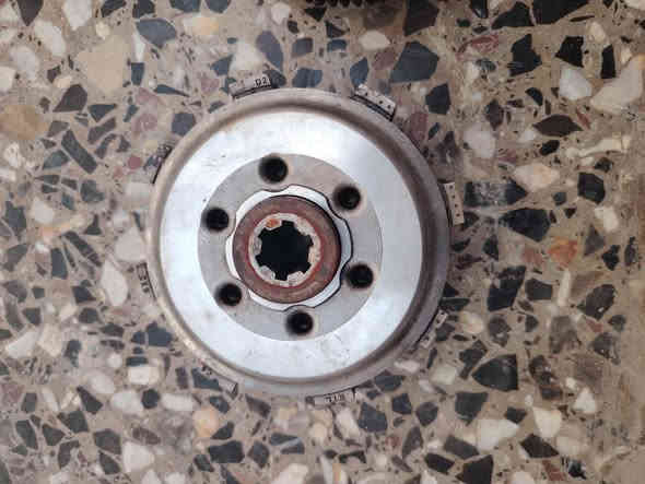 السلام عليكم كلجات تكتك اصليات مال شركة مستعملات بس مابيهن شيي يمشن حالك قيم بل يرضي الله وخذ مكاني شارع فلصطين المهندسين ***********خابر وتدلل ما ارجعك بي واتساب
