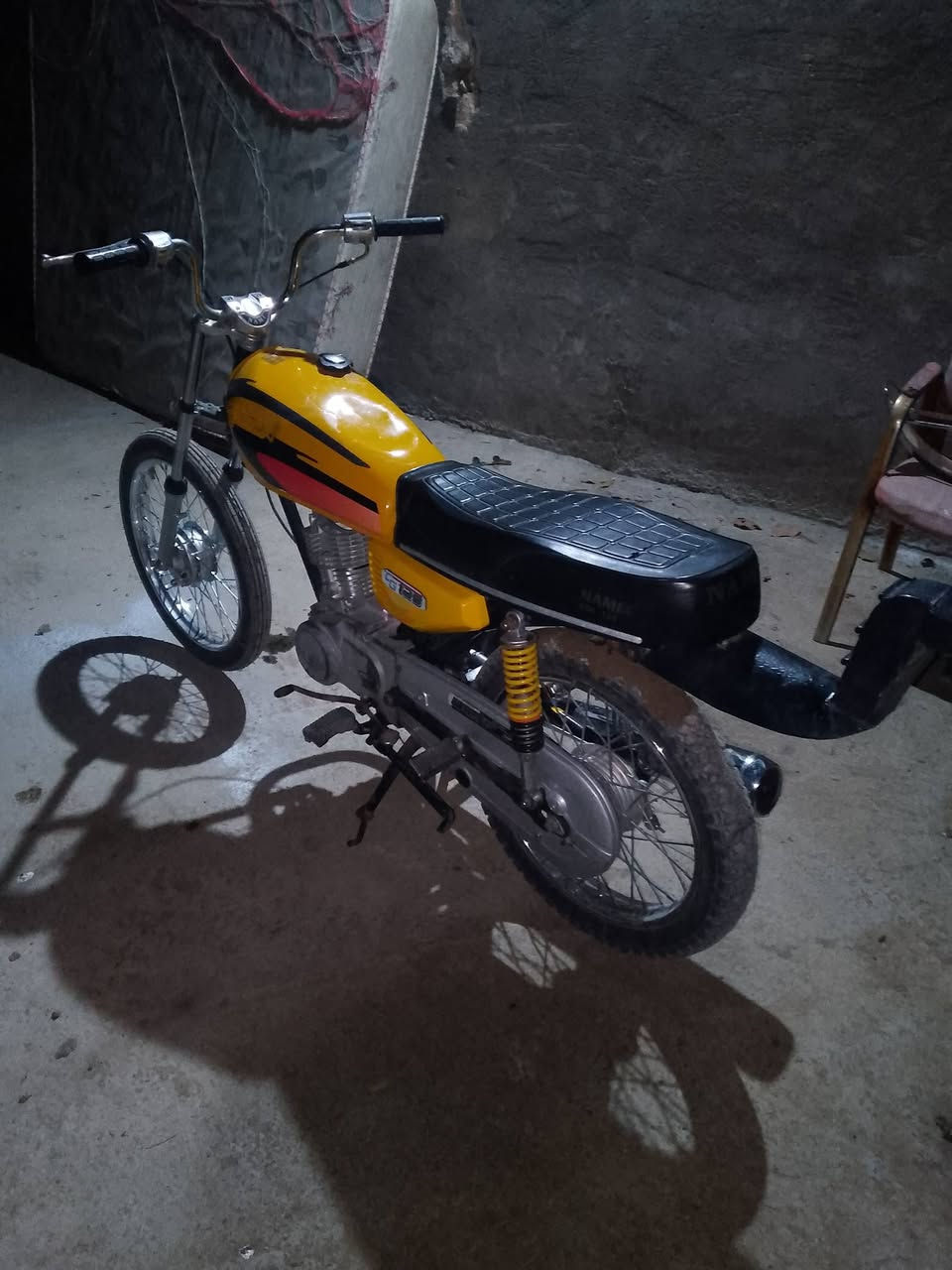 سلام وعليكم للبيع او مراوس درجه 4 كير  ..كلك  دراجه تخبل وكله جديد  السعر 350وبيه مجال قليل  مكان كربلاء طريق الحسينيه الكنطره البيظاء. ***********0
ملاحضه/ اذا مو شراي لا تكسر بل سعره لا تسمع كلام مو حلو
