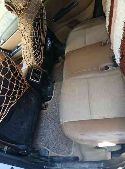 يالله 
سبورتج خليجي موديل ٢٠ 
رقم بغداد انكليزي بسمي تحويل مباشر 
محرك ٢٠٠٠ دوش 
ماشيه ٥٢ الف حقيقي 
بصمه. 
صندوق بصمه 
حساسات قطعتين تبريد 
كفاله عامه من الصبغ والبارد 
عده شبر بلدعاميه الاماميه والسونار ناشره 
السعر ٢٢٠ وبيه مجال ت*********** 
بغداد الراشديه ناحية جديده الشط
