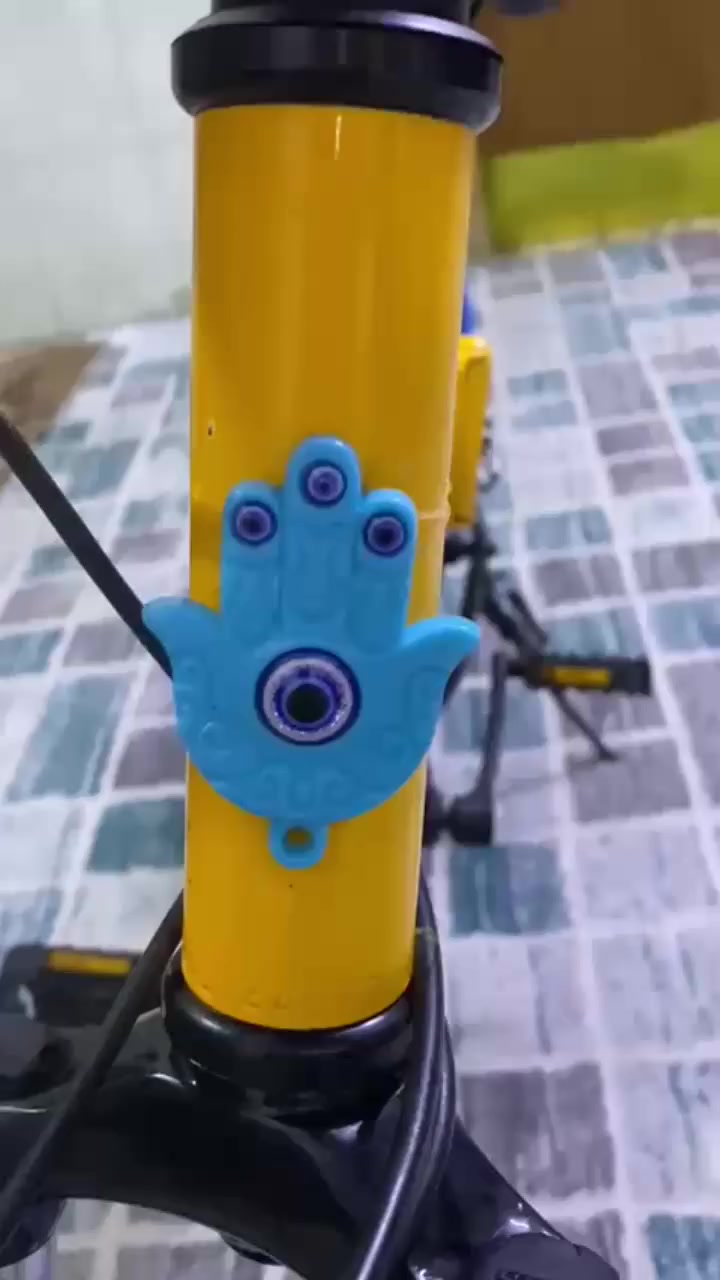 سلام عليكم شباب بيسكل للبيع نضافه فول نوعيته همر التواصل خاص


**إذا كنت صاحب هذا الإعلان وتريد حذفه لأي سبب، رجاءا أرسل رسالة إلى الدعم الفني**