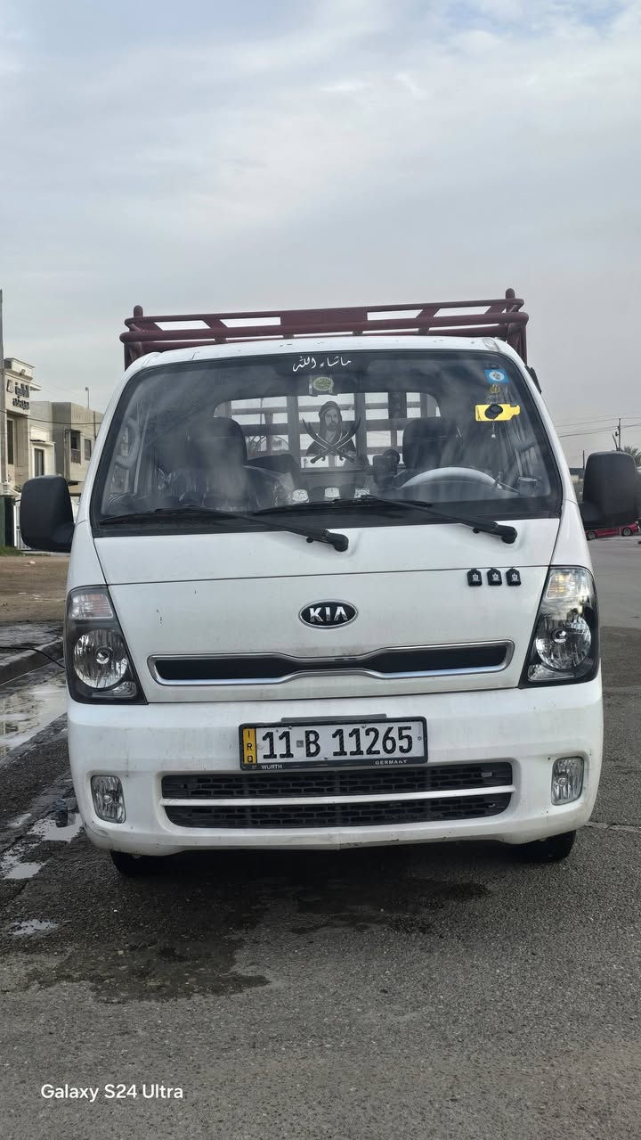 سلام عليكم كيه عموشه موديل ١٣ سياره شوفت عينكم بيهه بدي مصبوغ اني صبغته سياره كير محرك اكسل دوشمه ارضيه وكشنات وكاعيه السياره ربع ما اذب عليهه كله خير من الله سعر ١٠٣ وبيهه مجال قليل ***********
