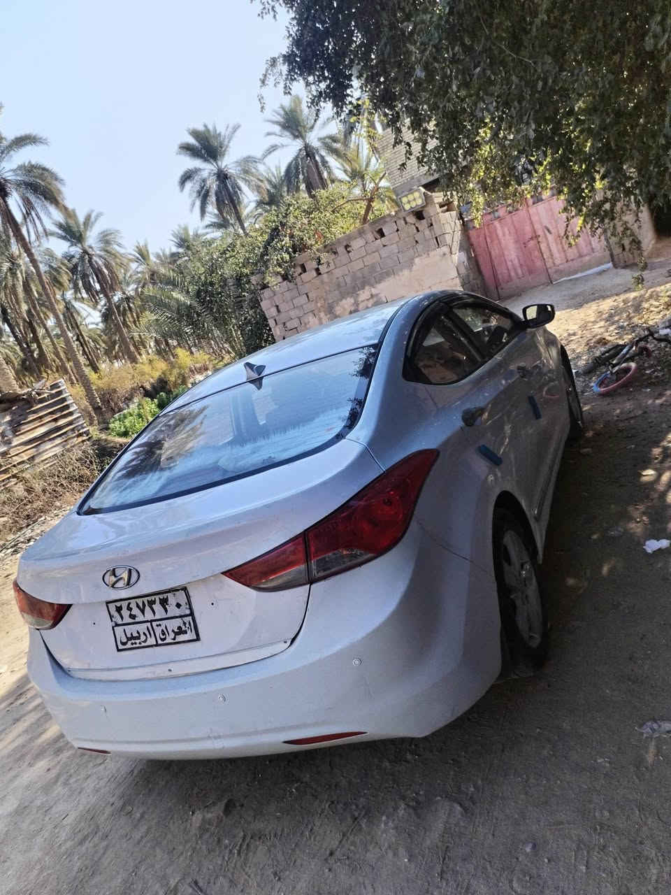 الانتره 2014. تحويل او وكاله بيها صبغات وشاصي الامامي شويه مليوح من جهت السايق من كدام محرك 1600 نضيف جاهزه مكاني طويريج بيع او مراوس سعرها 85 ***********
