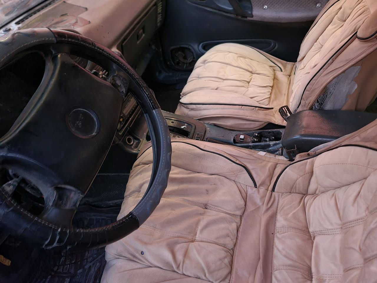 دايو اسبرو. ٩٥.  فول اوتماتيك خياس ماكو صدر جديد. باور جديد باتري جديد محرك بي بخار.  ١٣٠ الف تخليله بس رنكات شي بسيط رقم صلاح الدين ار. سنويه خضره. صاحبهه في سامراء. تحويل من ارقه كيرات الماني ميكانيكي يعني فول نوزل جديد نعومه فول خير من الله تايرات زينه كهربائيات فول مسجل سماعات تدفئه فول تبريد عايزه شغلات بسيطه نقوصات جامه مازده اريل سياره مال بيت حلوه مال تكسي وبيت خير من الله شبابيه حلوه صلو ع محمد شعندك مرواوس بدي اراوس بيع يرهم ***********
