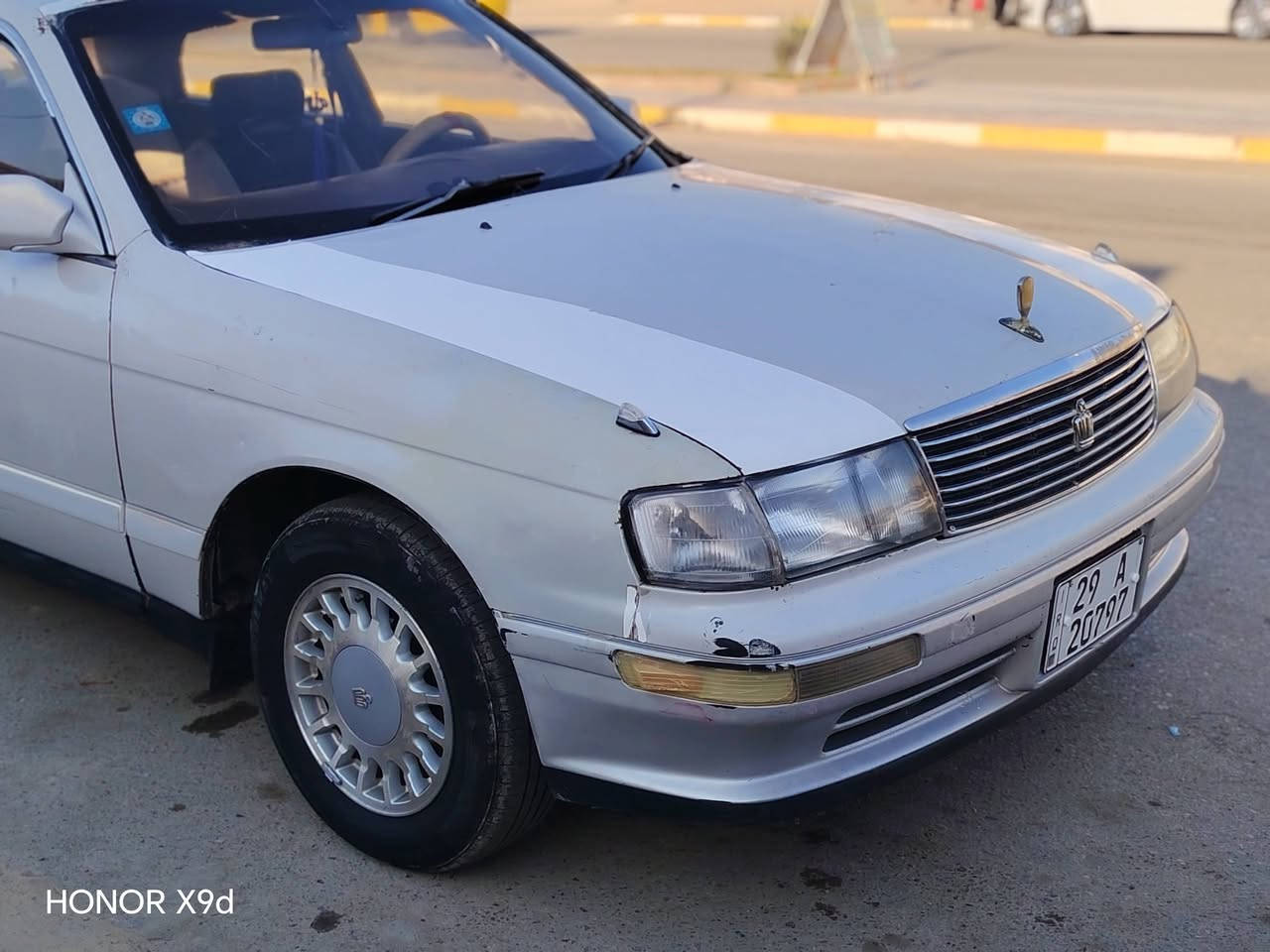 تيوتا كراون 1992رقم واسط تحويل مباشر
كفاله من الكص ونقل الجثه والعيب الشرعي 

 ابيض لؤلؤي رقم انكليزي واسط سنوي ل 2029 تبريد جاهز

محرك بطه 2500

تخم تاير 

حداده وباتري 

كهربائيات كلها شغاله  

عنوان واسط قضاء الحي 

السعر 50 وبي مجال 

***********
