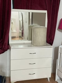 غرفة نوم • نظيفة • هڤلان