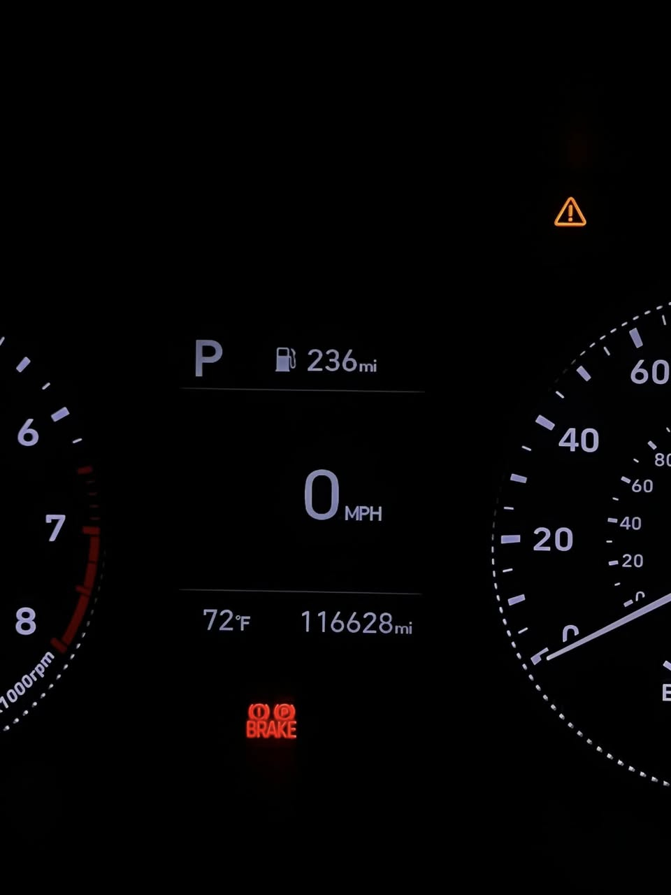 كلشي موضح بيها كلير مو صبغ مواصفات نص فول معروفه رادارت توقف ذاتي تحديد مسار قياده ذاتيه إلى اخره 125 وبيها مجال للشراي


**إذا كنت صاحب هذا الإعلان وتريد حذفه لأي سبب، رجاءا أرسل رسالة إلى الدعم الفني**