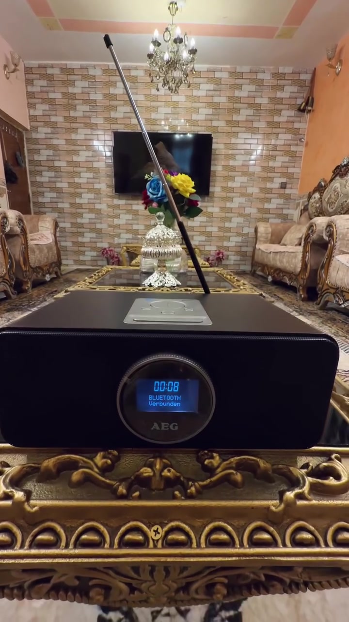 سلام عليكم سبيكر للبيع AEG     راديو ستيريو مع DAB+
التيار المتردد: 100-240 فولت ~ 50/60 هرتز

مخرج USB: DC 5V = 1A

استهلاك الطاقة: 24W 

السعر 75 الف مع توصيل  رقم التواصل ***********
