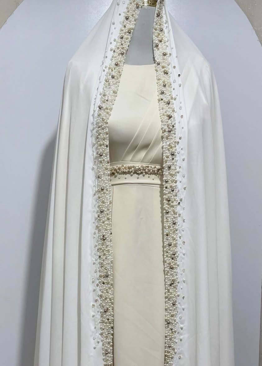 "فستان عقد أحلام ✨
واحد من أجمل وأرقى الطقمات🌾
التطريز بالجواهر يدوي كل تفصيل ينبض بالأناقة والرقي.
من الألف إلى الياء، كل حبة جواهر مخيطة يدويًا بدقة فائقة، لتمنح الفستان مظهرًا ناعمًا وفاخرًا.
الفستان ينسّق حسب مقاسك بالضبط، فلا تقلقي من المقاس أبداً ✅
القماش: كريب حريري خفيف ودافئ — مناسب لموسم العقد.

فستان عقد بجودة عالية وسعر ولا بالأحلام ✨  
الأسعار عندنا متفاوتة لكن متأكدة بتلاحظي فرق كبير عن باقي البیعات — قيمة فعلاً تستاهل!  
السعر يشمل الفستان، الربطة والچادر — باقة كاملة وبسعر خيالي 💫  
الجودة ممتازة والتصميم كله حسب ذوقِك: كلّو نفس اللون أو تلوين حسب رغبتِك، احنا بنفصل ونصمّم خصيصًا إلك وبأقل من الباقيين.  
حابّة تعرفي السعر؟  تواصلي واتساب 
لان كل مودل له مختلف

للحصول على السعر والمزيد من التفاصيل فقط واتساب


**إذا كنت صاحب هذا الإعلان وتريد حذفه لأي سبب، رجاءا أرسل رسالة إلى الدعم الفني**