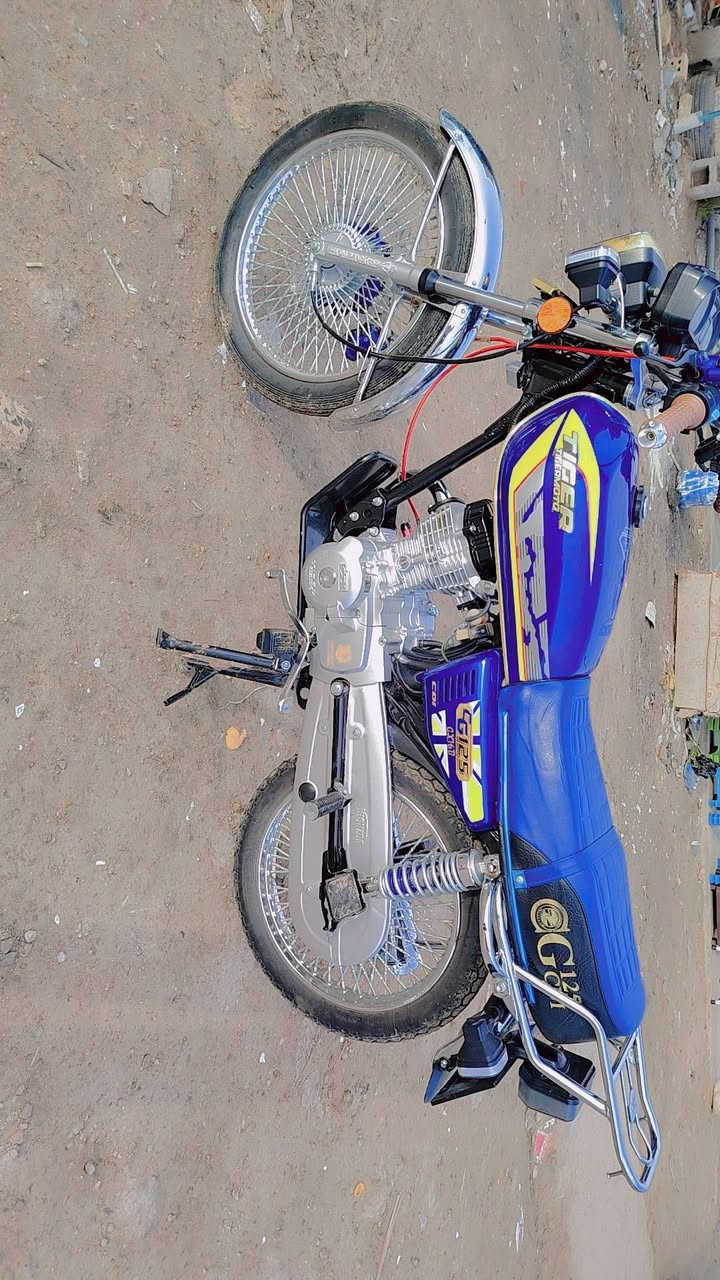 السلام عليكم دراجه لبيع تايكر موديل, 25اوراق كامله مكاني بابل جبله السعر 700وبها مجال رقمي ***********
