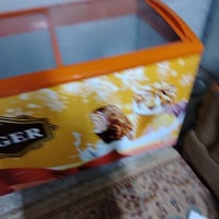 عارضة صطحية للبيع مستعملة اخو الجديد مستعجل على البيع للتواصل على الرق...