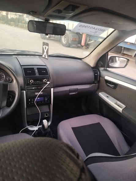 سلام عليكم سمند سورن موديل 2017 رقم بغداد انكليزي  سياره بأسمي تحويل مباشر مكفوله كفاله عامه ماعده صبغ باب سايق وشخط بل باب الخلفي 
مكفولة حته من الخياس 
دوس بلاديات 
دوشمه
تخم تاير 
صدر جديد أمامي خلفي
سياره كلش نظيفه وبل عافيه عل ياخذه 
وكلشي بيه شغال 
سويجات ثنين
كشنات كهرباء
مكاني بغداد
سعر 61 وبيه مجال وكلشي موجود بل سوك ونظيف غالي
رقم ***********
