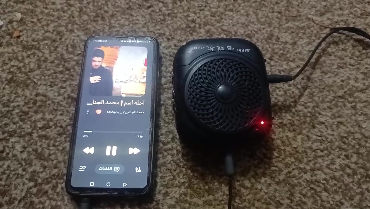 سماعه النافوره قطعه وحده تفاعليه ويه الصوت  والثاني 3قطع شغالات والصوت واضح وعالي عل فحص البيع كلهن 35الف ويه التوصيل اصليات


**إذا كنت صاحب هذا الإعلان وتريد حذفه لأي سبب، رجاءا أرسل رسالة إلى الدعم الفني**