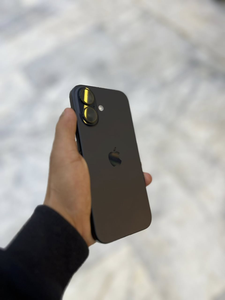 ايفون16العادي كامرتين دبل شريحه ذاكره ١٢٨ بطاريته٩٨ ع بلاد. بعده تحت ضمان وع فحص ضمان بي سبوع اي خلل او عطل يرجع بي ضمان شركه بشهر٦ ينتهي جهاز كفاله كلش شراي يجي خاص ويدلل


**إذا كنت صاحب هذا الإعلان وتريد حذفه لأي سبب، رجاءا أرسل رسالة إلى الدعم الفني**