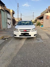 شوفرليت ابيكا موديل 2009 بيها تعديل جامرلغ وباب طرف الايمن سعرها78 وبي...