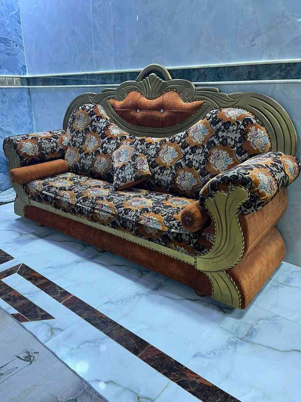 سلام عليكم تخم عشر مقاعد للبيع نظيف ورخيص ٢٥٠ ألف *********** طويريج
